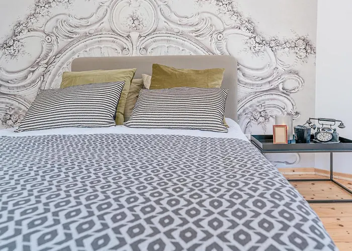 Im Erdgeschoss Apartment *